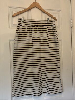 SoyaConcept Striped Midi Skirt w/Pockets | Size M
